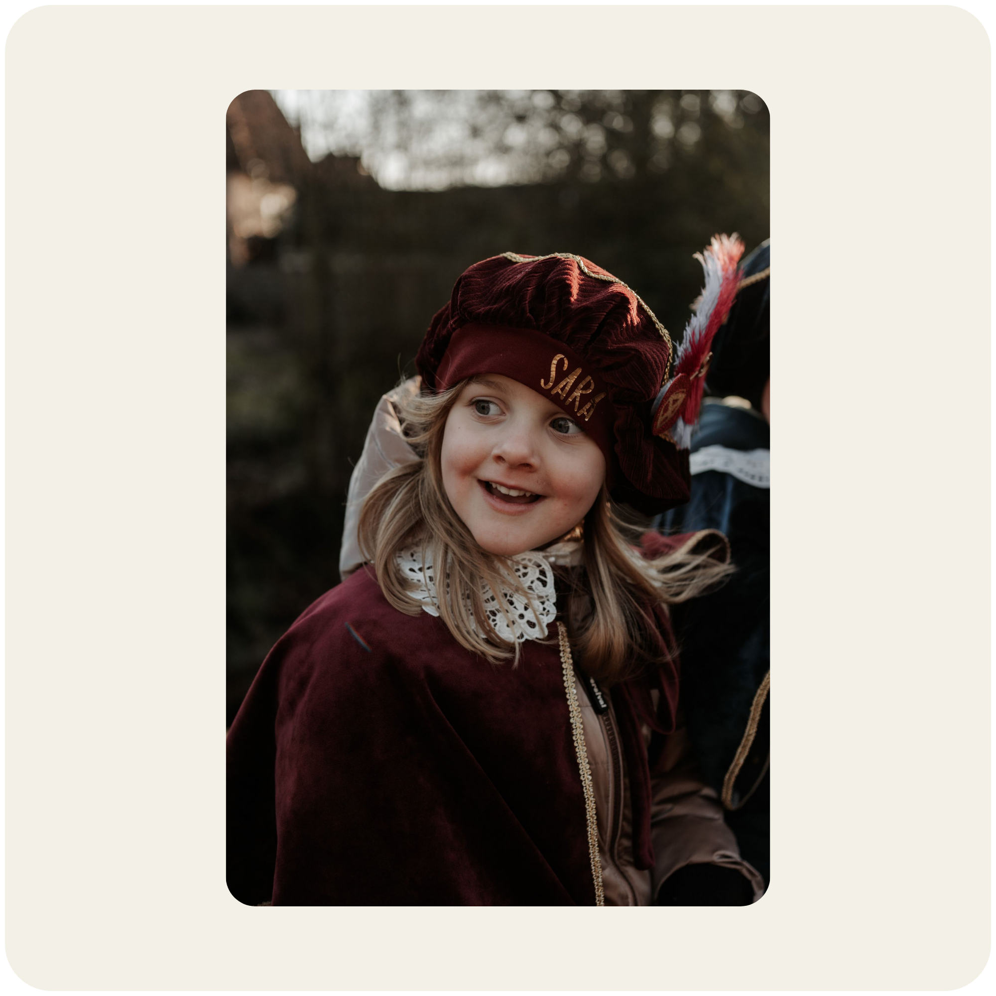 Royal Burgundy pietenmuts