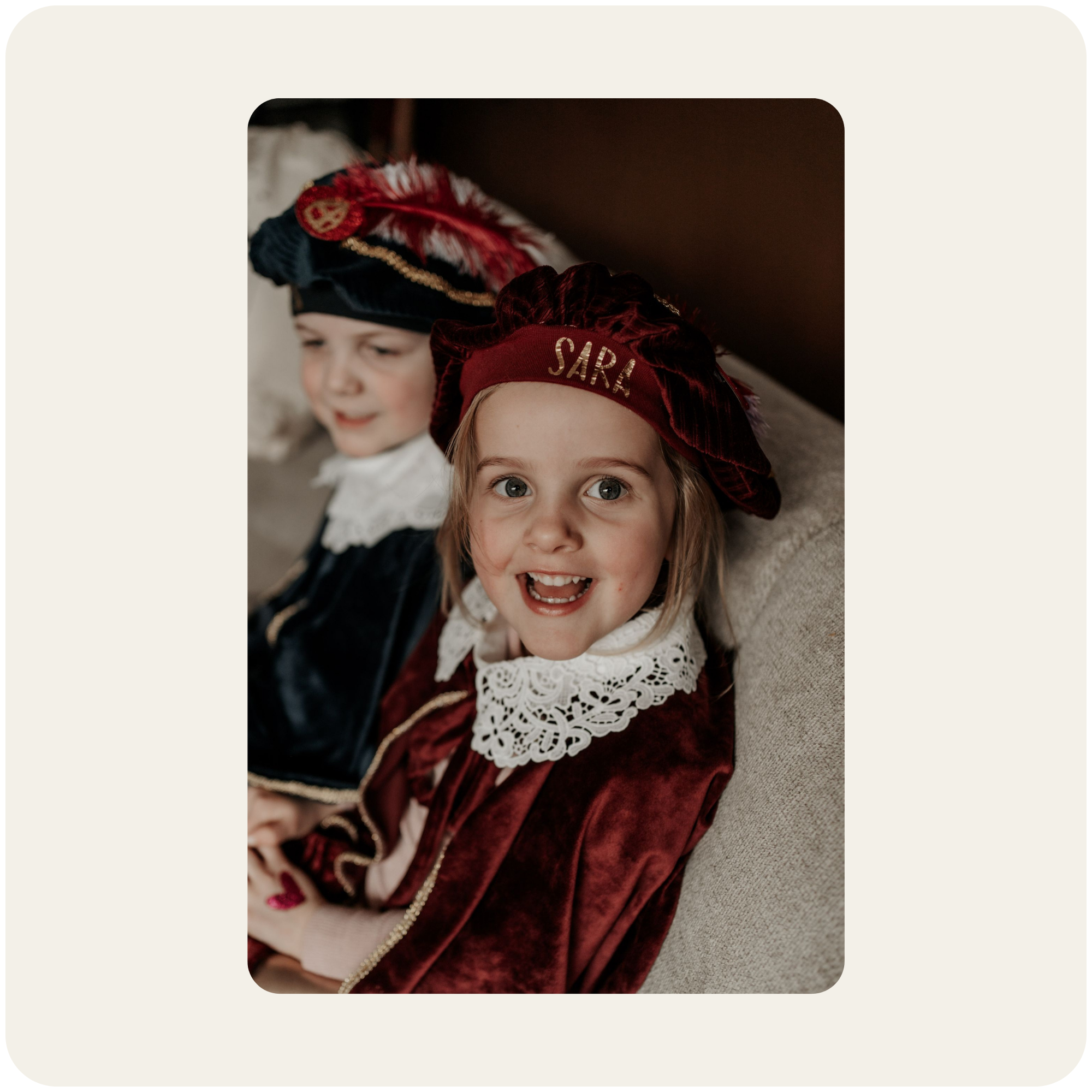 Royal Burgundy pietenmuts