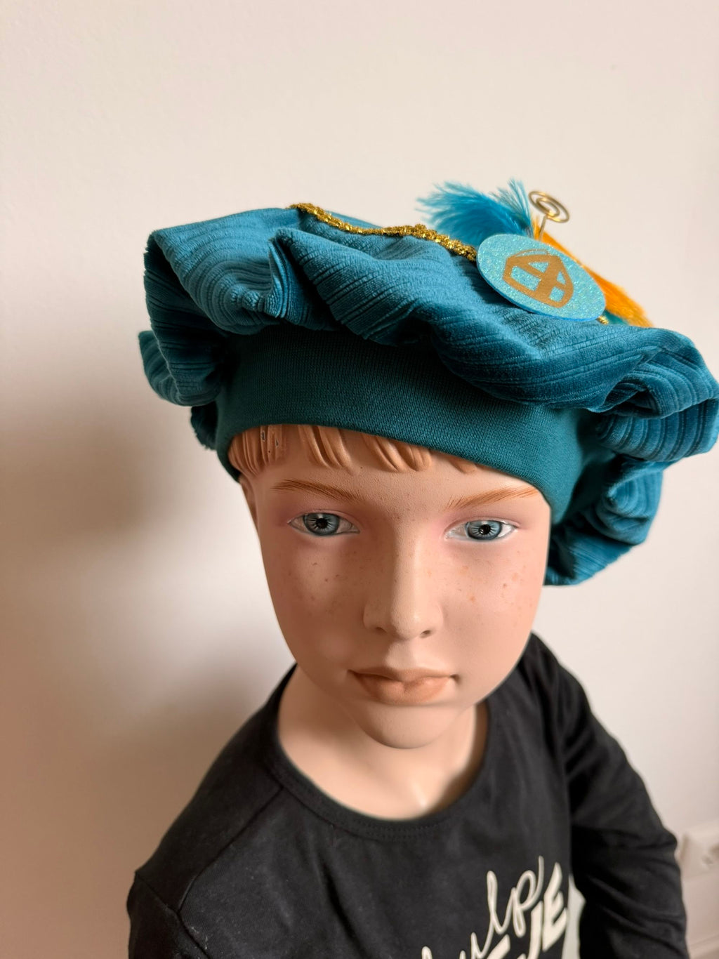 Bonnet de Pierre Rose Vintage